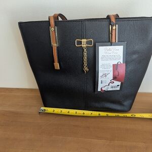 Porto Vino Wine Purse Black With Gold Accents.Vegan Leather.